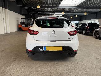 Renault Clio 0.9 TCe ECO Night&Day NL NAP! picture 4