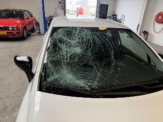 Renault Clio 0.9 TCe ECO Night&Day NL NAP! picture 9