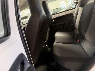 Volkswagen Up! 1.0 move up! BlueMotion NL NAP! picture 11