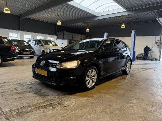 Avarii autoturisme Volkswagen Golf 1.2 TSI Highline 2013/1