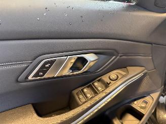 BMW 3-serie 330e Business Edition Plus BTW! picture 21