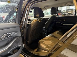 BMW 3-serie 330e Business Edition Plus BTW! picture 13