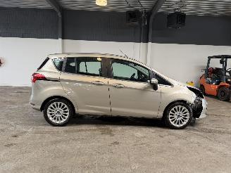 Ford B-Max 1.0 EcoBoost Titanium picture 6