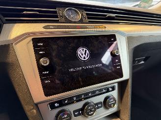 Volkswagen Passat Variant 2.0 TDI Comfortline picture 24