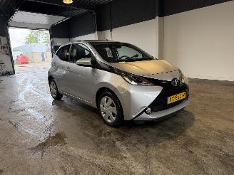 Toyota Aygo 1.0 VVT-i x-play Automaat! picture 7
