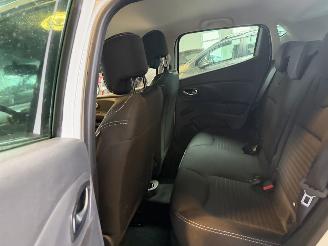 Renault Clio 0.9 TCe Limited picture 13