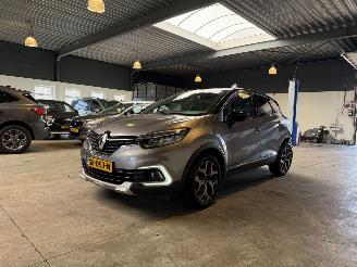 Damaged car Renault Captur 1.2 TCe Edition One Automaat! 2018/3