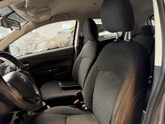 Mitsubishi Space-star 1.0 Bright 100.000 NAP! picture 19