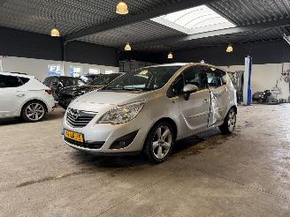 krockskadad bil auto Opel Meriva 1.4 Turbo 98.000 KM NAP! 2010/6