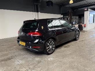 Volkswagen Golf E EDITION! 54.000 NAP! picture 6
