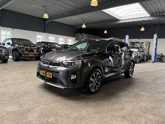 krockskadad bil auto Kia Stonic T-GDi ExecutiveLine 2019/5