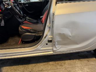 Opel Astra 1.4 Turbo picture 10