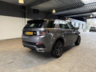 Land Rover Discovery Sport 2.0 TD4 HSE Luxury picture 5