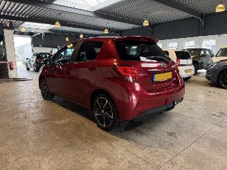 Toyota Yaris 1.5 Hybrid Volcano Edition picture 3