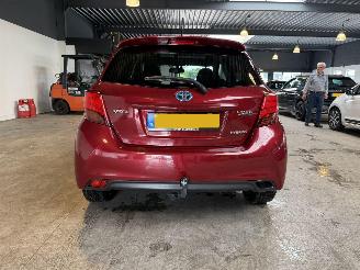 Toyota Yaris 1.5 Hybrid Volcano Edition picture 4