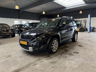 uszkodzony samochody osobowe Skoda Yeti 1.4 TSI Comfort 2012/10