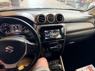 Suzuki Vitara 1.6 Exclusive picture 24