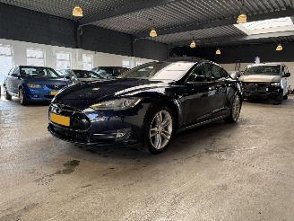 Coche accidentado Tesla Model S Model S 85 FREE SUPERCHARGE 2013/12