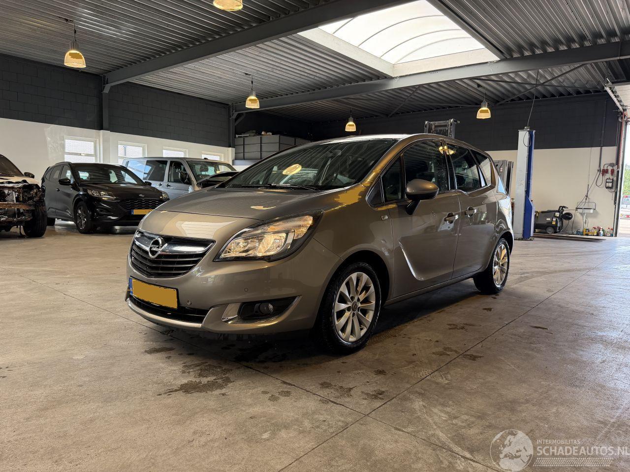 Opel Meriva 1.4 Turbo Design Edition