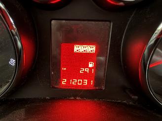 Opel Meriva 1.4 Turbo Design Edition picture 26