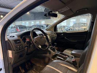 Ford Kuga 2.0 TDCi Titanium S 4WD picture 12