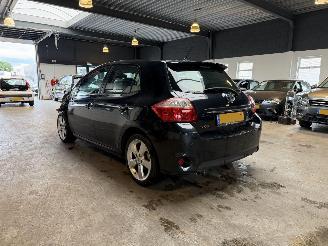 Toyota Auris 1.8 Full Hybrid Dynamic picture 3