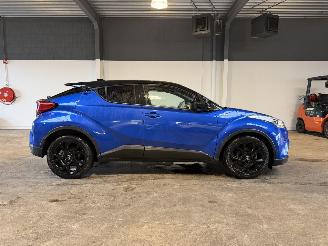 Toyota C-HR 1.8 Hybrid Black Edition picture 6