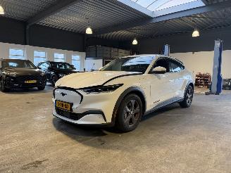 Voiture accidenté Ford Mustang Mach-e Extended RWD 98 KWH 30.000 NAP! 2023/5