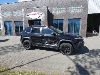 Auto incidentate Jeep Cherokee 3.2 V6 TRAILHAWK 4WD 2017/6
