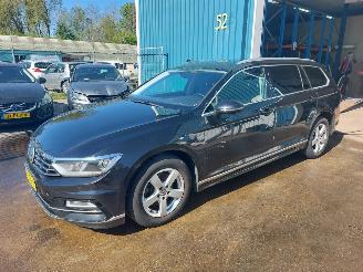 škoda osobní automobily Volkswagen Passat Passat Variant (3G5) Combi 1.6 TDI 16V DCXA 2015/6