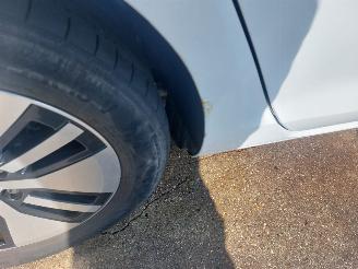 Volkswagen e-Golf Golf VII (AUA) Hatchback e-Golf picture 15
