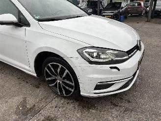 Volkswagen Golf 1.6 TDI 85KW DSG Clima Navi Led Xenon picture 16