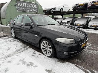 BMW 5-serie 523I 150KW Autom. Clima Navi Xenon Leer High Executive NAP picture 1