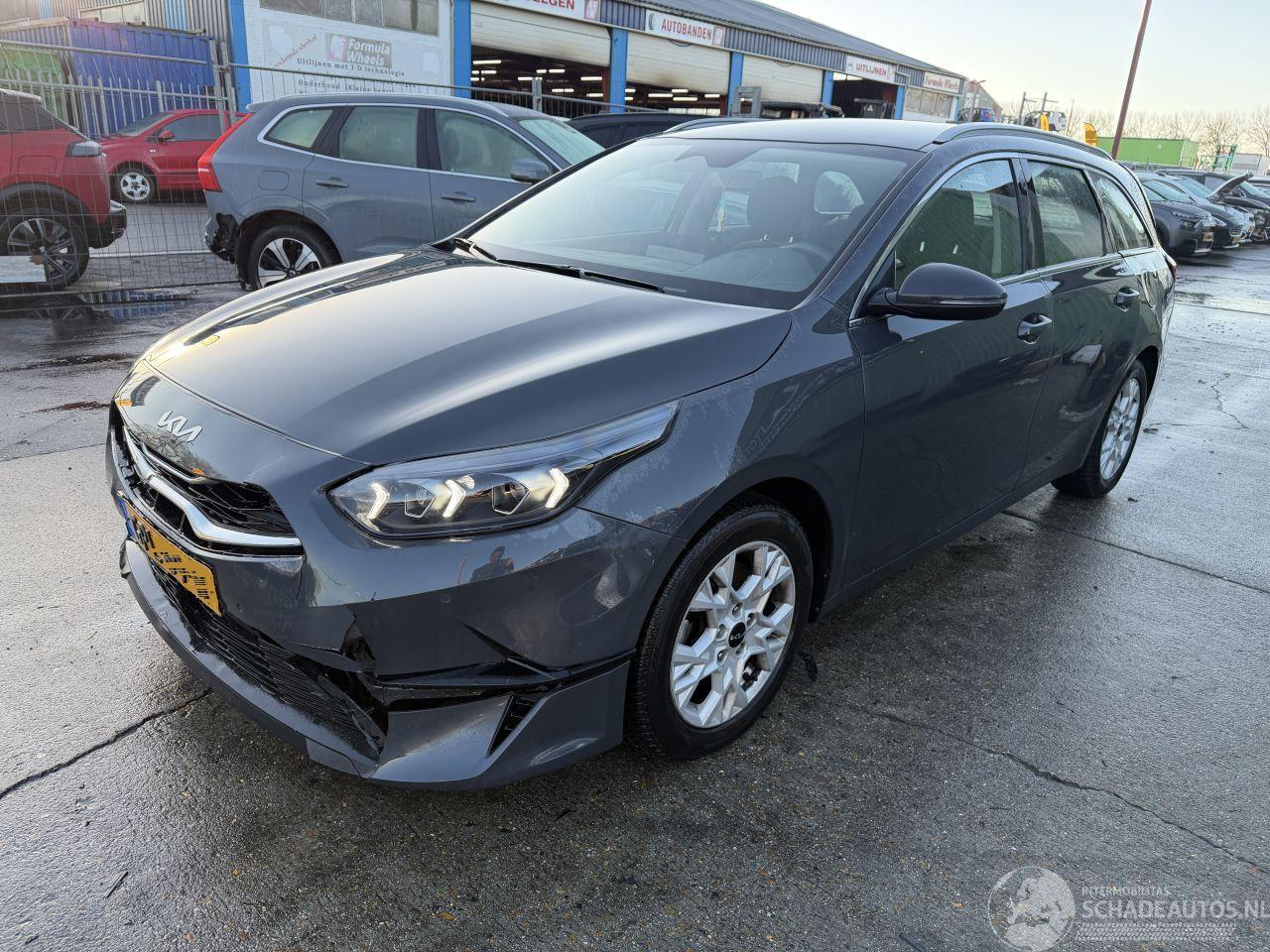Kia Ceed 1.0 T-GDI 74KW Clima Navi Led Camera DynamicLine NAP