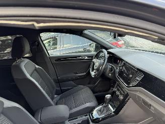 Volkswagen T-Roc 1.5 TSI 110KW DSG R Clima Navi Led Xenon Virtual Dash picture 8