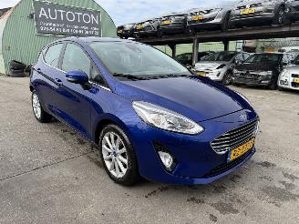damaged passenger cars Ford Fiesta 1.0 Ecoboost 74KW Titanium Clima Navi Led Xenon 2018/3