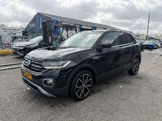 krockskadad bil auto Volkswagen T-Cross 1.0 TSI 85KW Clima Navi Led Xenon 2020/1