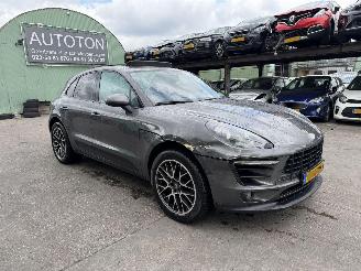 skadebil auto Porsche Macan 3.0 D S 190KW Autom. Pano Clima Navi Camera Led Xenon 2016/2