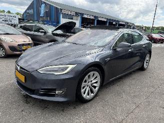 skadebil auto Tesla Model S 90D 310KW Pano Clima Navi Base Camera 2017/1