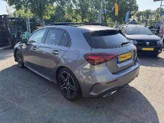 škoda osobní automobily Mercedes A-klasse 180 Autom. 100KW Pano Sfeer Clima Navi AMG Line NAP 2023/10