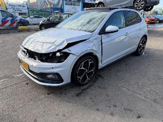 Volkswagen Polo 1.0 TSI 70kW Pano picture 7