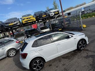 Volkswagen Polo 1.0 TSI 70kW Pano picture 6