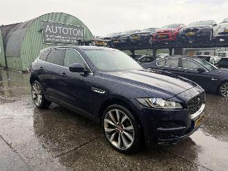 Schadeauto Jaguar F-Pace 2.0D 132KW Autom. AWD Clima Navi Portfolio 2017/10
