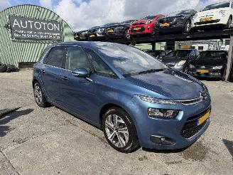 Schadeauto Citroën C4-picasso 1.2 96KW Clima Navi Led Pano Keyless Intensive NAP 2016/10