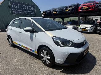 Damaged car Honda Jazz 1.5 e:HEV Autom. Elegance Clima Navi Camera Led NAP 2025/3