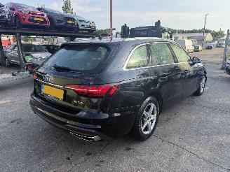 Schadeauto Audi A4 2.0 TDI ( 35 TDI ) Autom. 120KW Clima Navi Led Leer 2021/4
