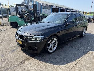 Unfallwagen BMW 3-serie 318I 100KW Autom. M Sport Clima Navi Leer Led Navi NAP 2019/6