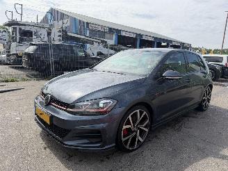 Schadeauto Volkswagen Golf 2.0 GTI 169KW Clima Navi Led Xenon 5-Drs 2017/4
