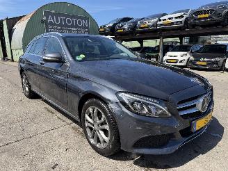 Vaurioauto  passenger cars Mercedes C-klasse 250CDI 150KW Autom. 4Matic Clima Navi Led Xenon 2015/3