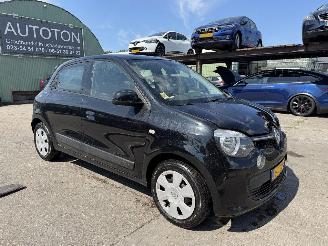 uszkodzony samochody osobowe Renault Twingo 1.0 SCE 52KW Airco Expression 5-Drs NAP 2015/2